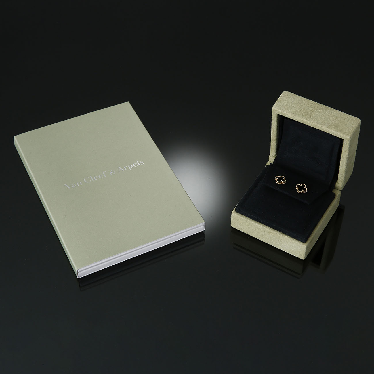 Van Cleef & Arpels(USED)반클리프앤아펠 스위트 알함브라 이어링